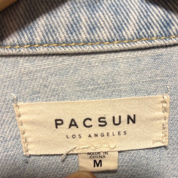 PacSun Faded Blue Ripped Jean Jacket with Upcycled Embellishment - Picture 3 of 6